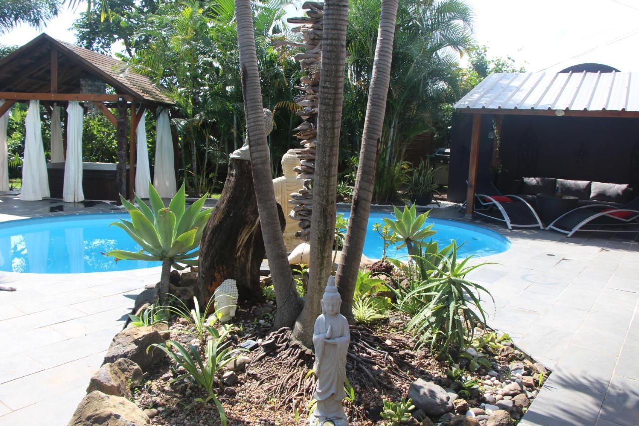 La Liane De Jade 974-Lodge Le Palissandre - Jacuzzi Privatif - Piscine Chauffee Le Bois de Nefles  Buitenkant foto
