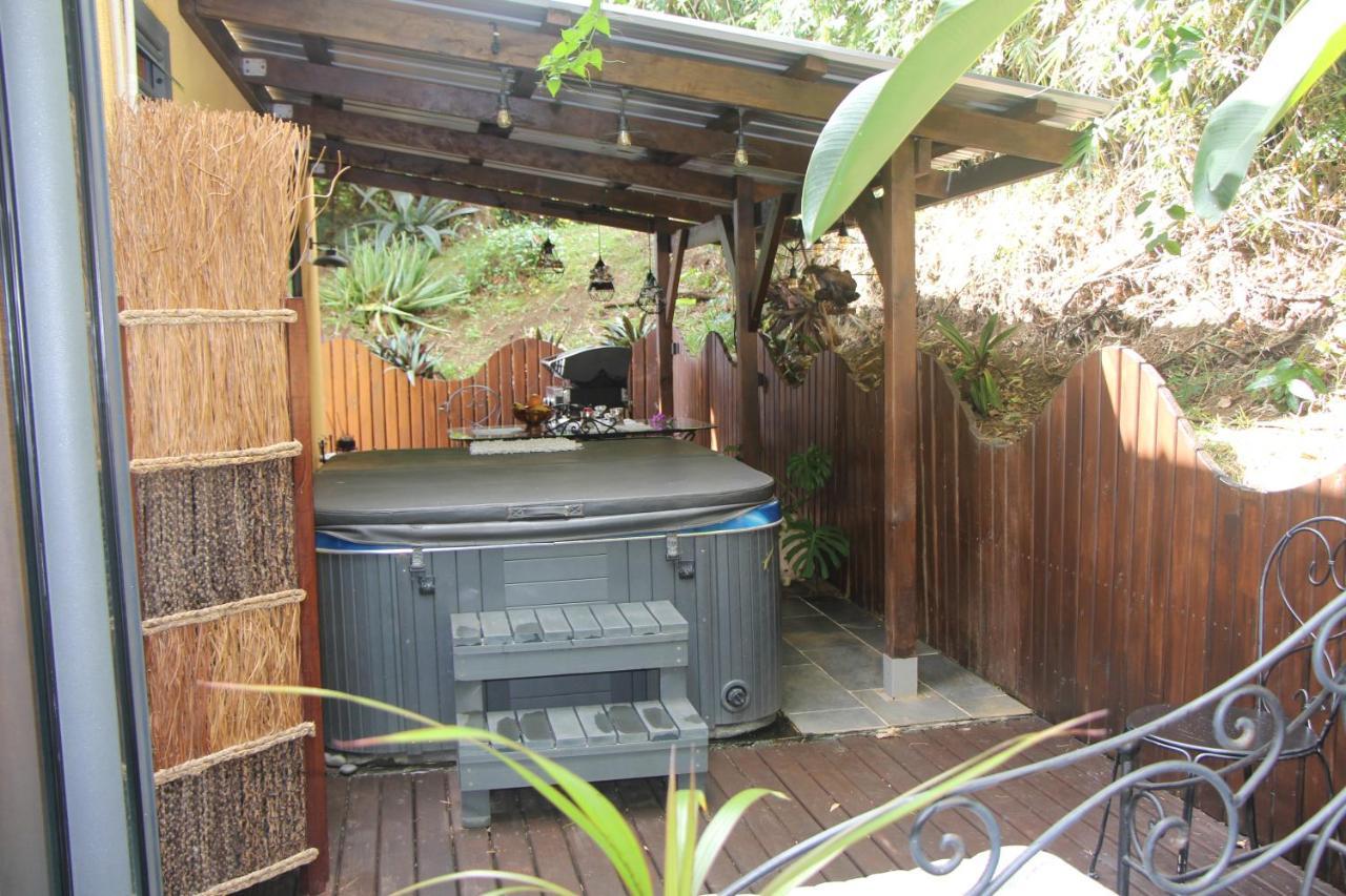 La Liane De Jade 974-Lodge Le Palissandre - Jacuzzi Privatif - Piscine Chauffee Le Bois de Nefles  Buitenkant foto